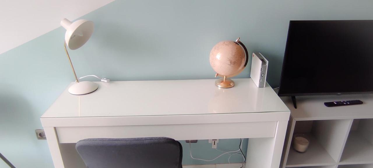 Studio 26M2 Centre Ville Renove Avec Parking Prive La Grande-Motte Buitenkant foto