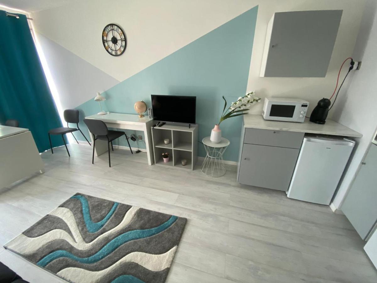 Studio 26M2 Centre Ville Renove Avec Parking Prive La Grande-Motte Buitenkant foto