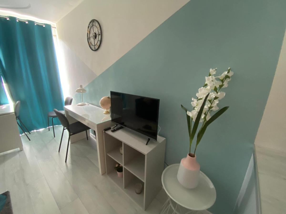 Studio 26M2 Centre Ville Renove Avec Parking Prive La Grande-Motte Buitenkant foto